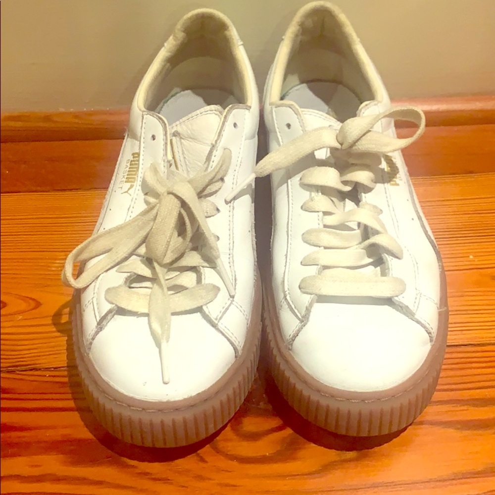 Puma Sneakers